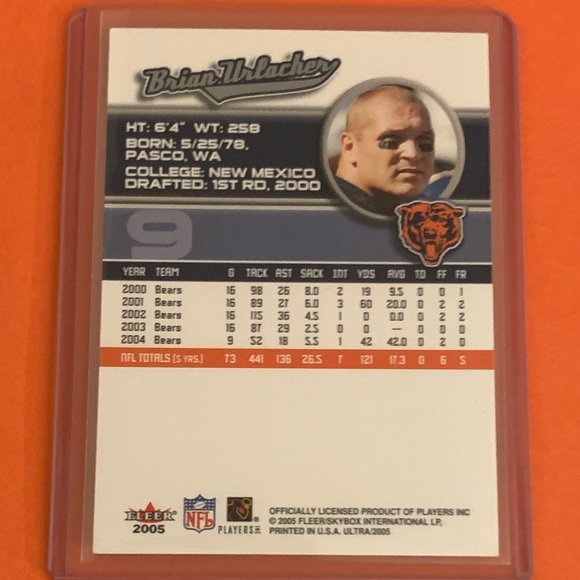 Brian Urlacher #9 2005 Fleer Ultra Football Trading Card - Picture 2 of 2